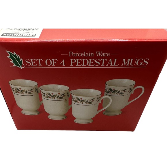 Vintage Set of 4 Irish Mugs Brand New In Box. Pedestal Base Holly & Berries. - Picture 1 of 9